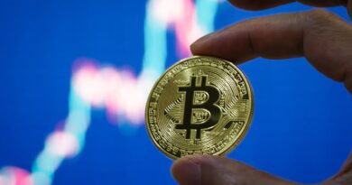 Bitcoin continues slide that’s roiling markets, threatens to break below