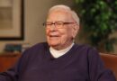 Warren Buffett teams up with Stephen Curry for charity lunch