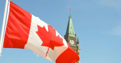 Carney Courts Global Capital at Canada’s First Investment Summit